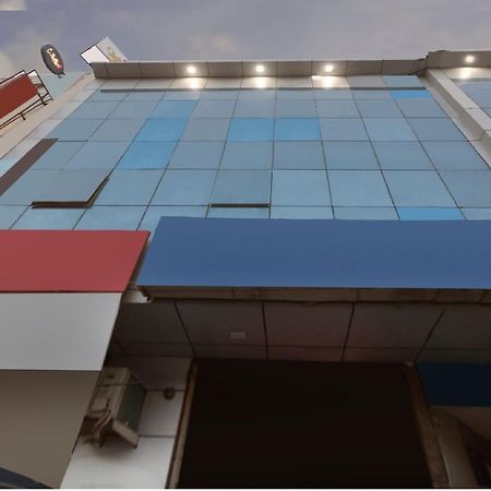 Oyo 77158 Hotel Swastik Palace Bhiwandi Exterior photo