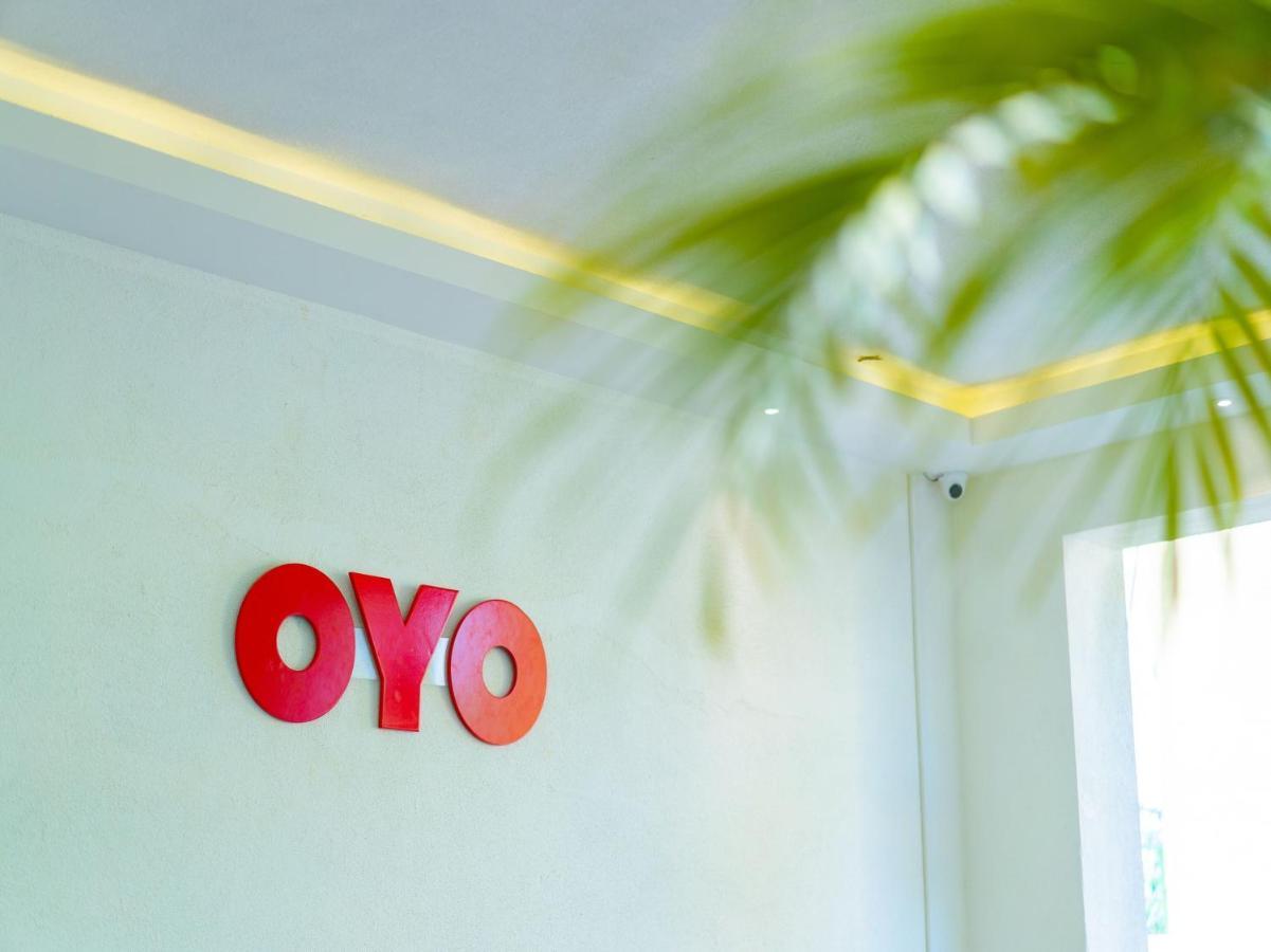 Oyo 77158 Hotel Swastik Palace Bhiwandi Exterior photo